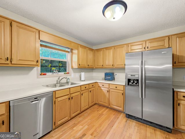 1048 Birdseye View, Locust Grove, GA 30248