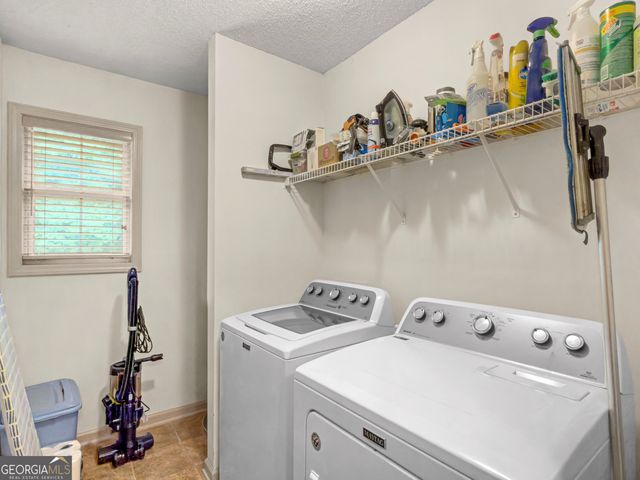 1048 Birdseye View, Locust Grove, GA 30248
