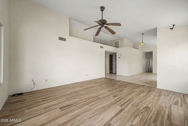 4606 E SHOMI Street, Phoenix, AZ 85044