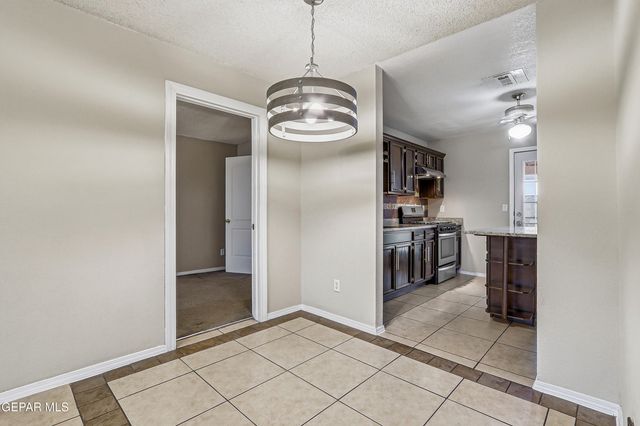 10776 Spring Valley Circle, Socorro, TX 79927