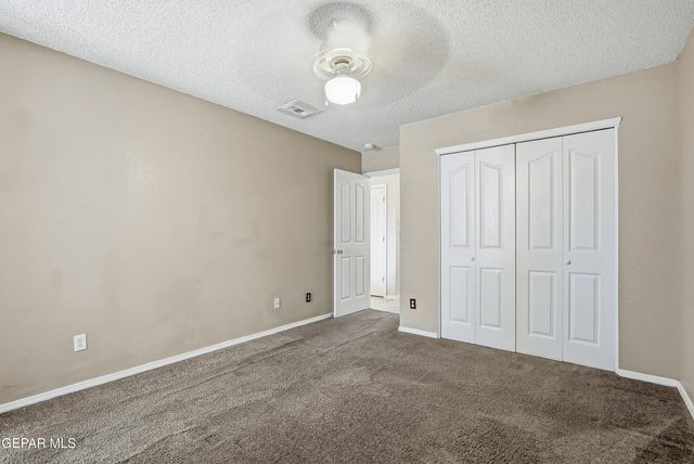 10776 Spring Valley Circle, Socorro, TX 79927