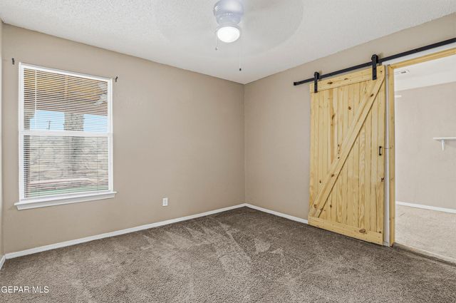10776 Spring Valley Circle, Socorro, TX 79927