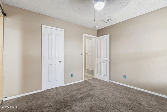 10776 Spring Valley Circle, Socorro, TX 79927