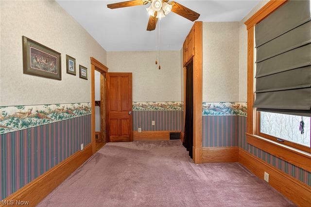 2443 3rd Street, Cuyahoga Falls, OH 44221