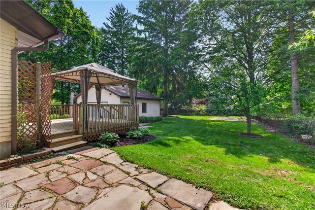 2443 3rd Street, Cuyahoga Falls, OH 44221