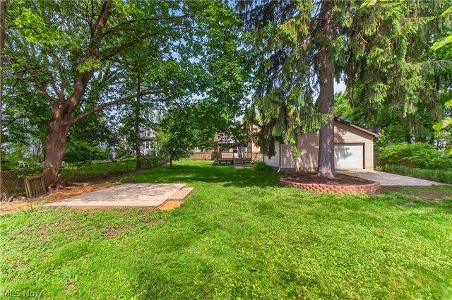2443 3rd Street, Cuyahoga Falls, OH 44221