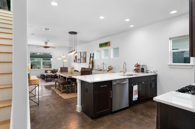 3012 Neal ST, Austin, TX 78702