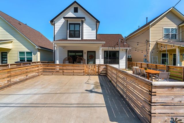 3012 Neal ST, Austin, TX 78702