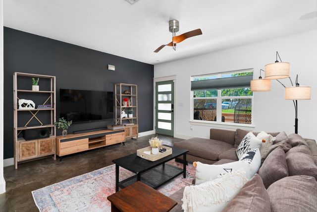 3012 Neal ST, Austin, TX 78702