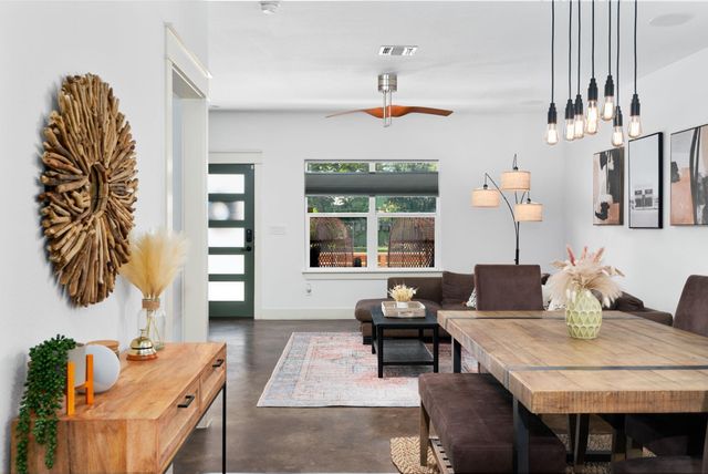 3012 Neal ST, Austin, TX 78702