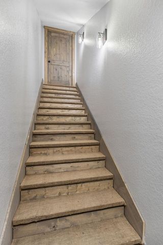 105 Dillard Ln, Bergheim, TX 78004