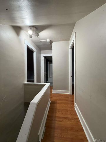 11819 Fleming Street, Hamtramck, MI 48212