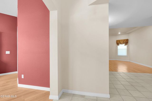 5508 VENTANA DEL SOL Drive, El Paso, TX 79912