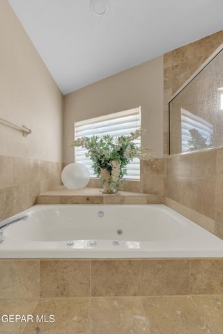 5508 VENTANA DEL SOL Drive, El Paso, TX 79912