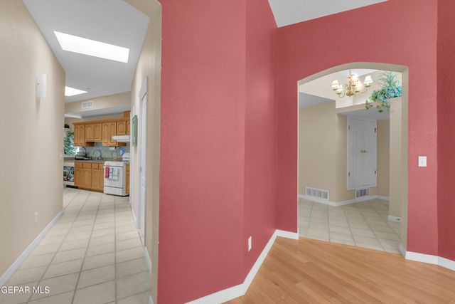 5508 VENTANA DEL SOL Drive, El Paso, TX 79912