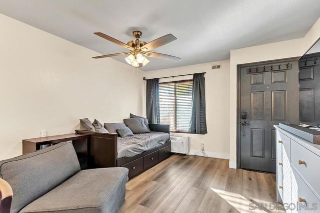 1631 Bayview Heights Dr 12, San Diego, CA 92105