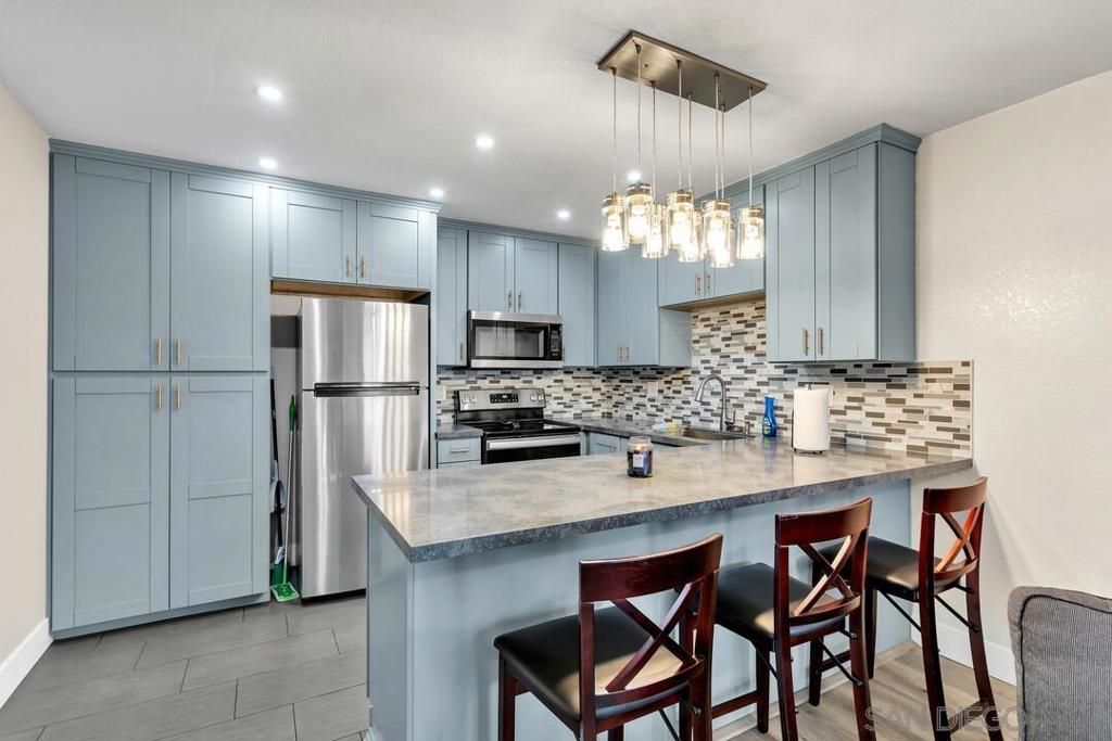 1631 Bayview Heights Dr 12, San Diego, CA 92105