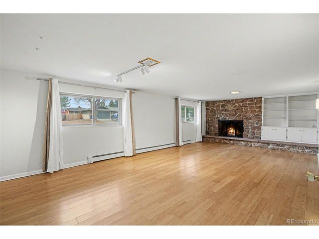 6169 W Roxbury Pl, Littleton, CO 80128