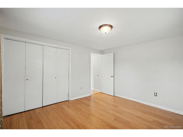 6169 W Roxbury Pl, Littleton, CO 80128