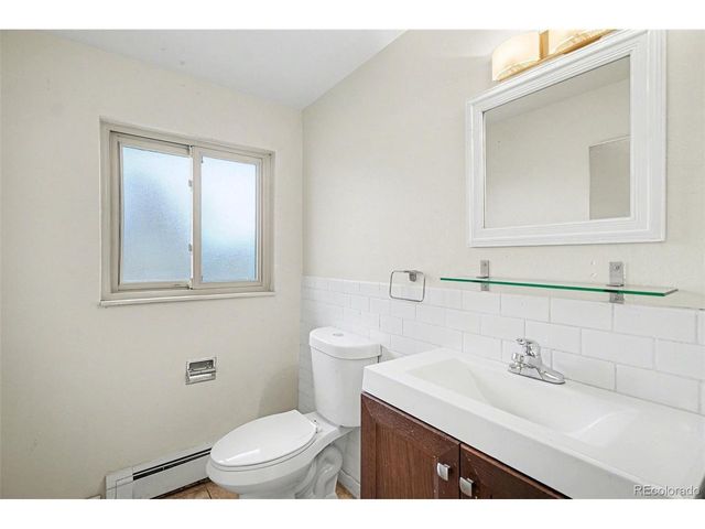 6169 W Roxbury Pl, Littleton, CO 80128