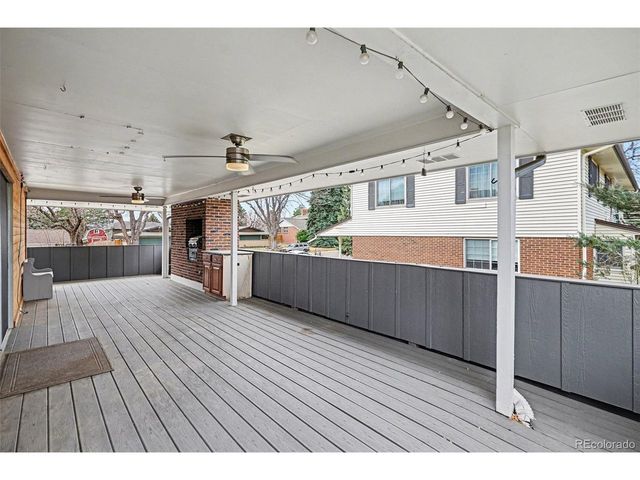 6169 W Roxbury Pl, Littleton, CO 80128