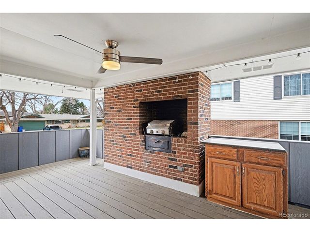 6169 W Roxbury Pl, Littleton, CO 80128