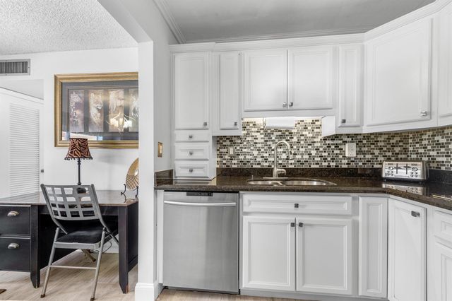 488 Burgundy K, Delray Beach, FL 33484