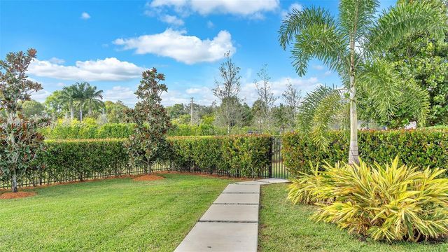 16772 Botaniko Drive S, Weston, FL 33326
