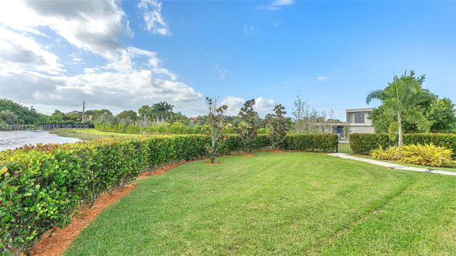 16772 Botaniko Drive S, Weston, FL 33326