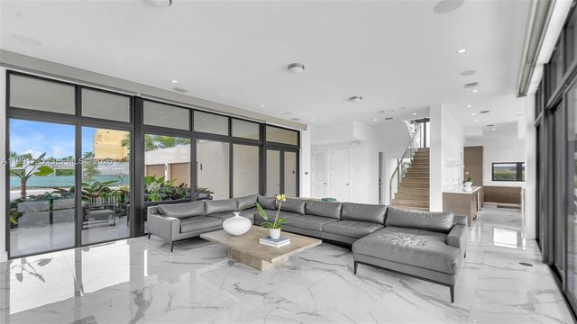 16772 Botaniko Drive S, Weston, FL 33326