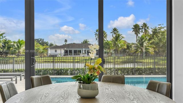 16772 Botaniko Drive S, Weston, FL 33326