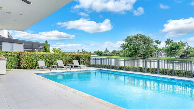 16772 Botaniko Drive S, Weston, FL 33326