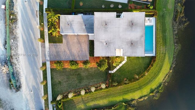 16772 Botaniko Drive S, Weston, FL 33326
