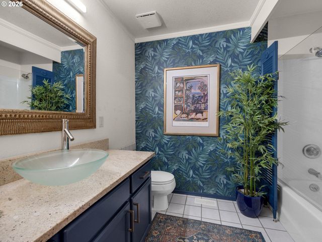 163 AMBER Ln, Cannon Beach, OR 97110