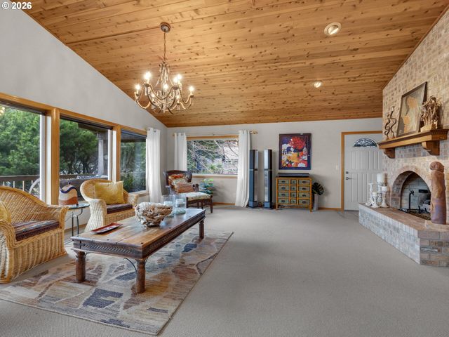 163 AMBER Ln, Cannon Beach, OR 97110