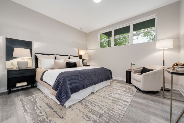 1631 N Lawndale Avenue 1N, Chicago, IL 60647