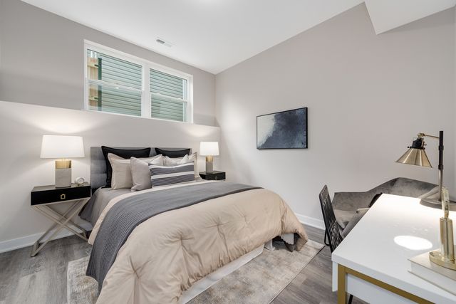 1631 N Lawndale Avenue 1N, Chicago, IL 60647