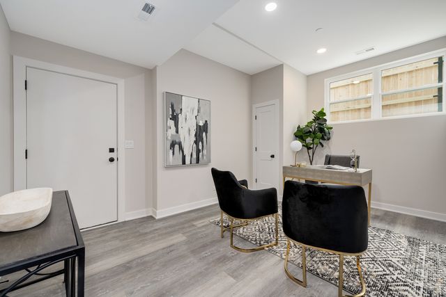 1631 N Lawndale Avenue 1N, Chicago, IL 60647