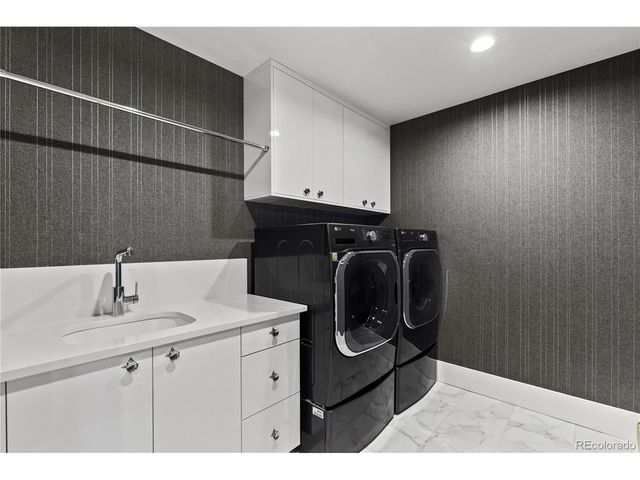 471 Clayton St, Denver, CO 80206