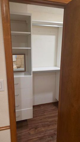 4508 Calyx Court NW, Albuquerque, NM 87120