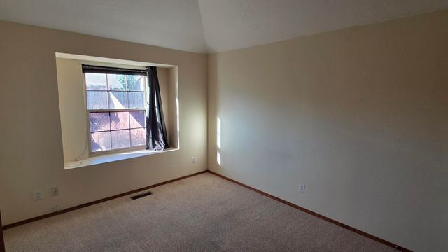 4508 Calyx Court NW, Albuquerque, NM 87120