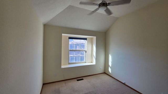 4508 Calyx Court NW, Albuquerque, NM 87120