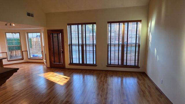 4508 Calyx Court NW, Albuquerque, NM 87120