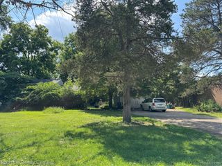 3090 Massena Street, Commerce Charter Township, MI 48382