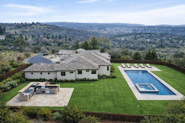 2184 Cercis Ct, Shingle Springs, CA 95682
