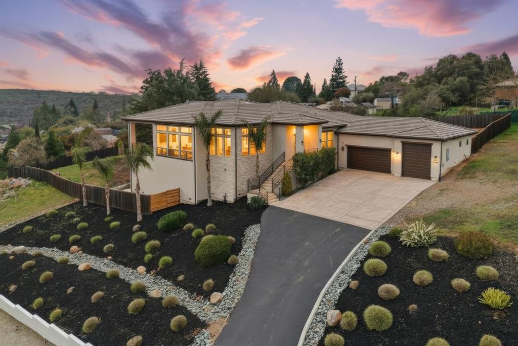 2184 Cercis Ct, Shingle Springs, CA 95682