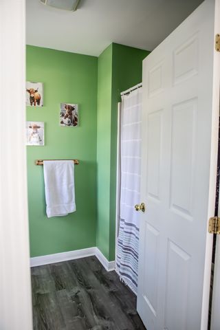 30 Cricket Hill Way, Franklin, NH 03235