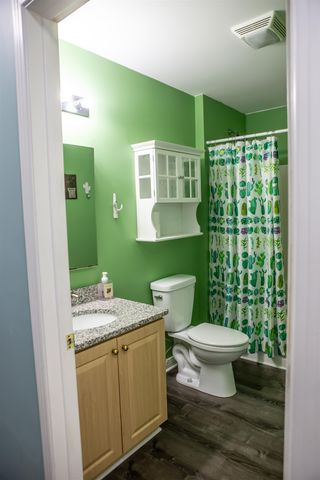 30 Cricket Hill Way, Franklin, NH 03235