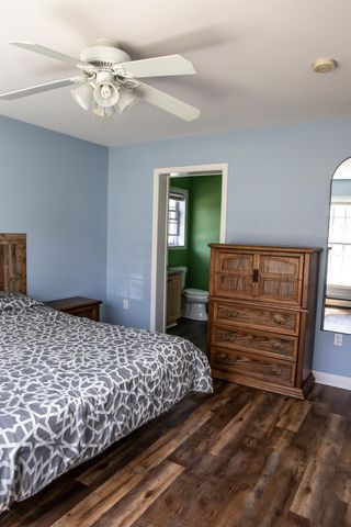 30 Cricket Hill Way, Franklin, NH 03235