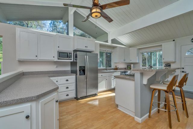 2869 Cascade Trl, Cool, CA 95614